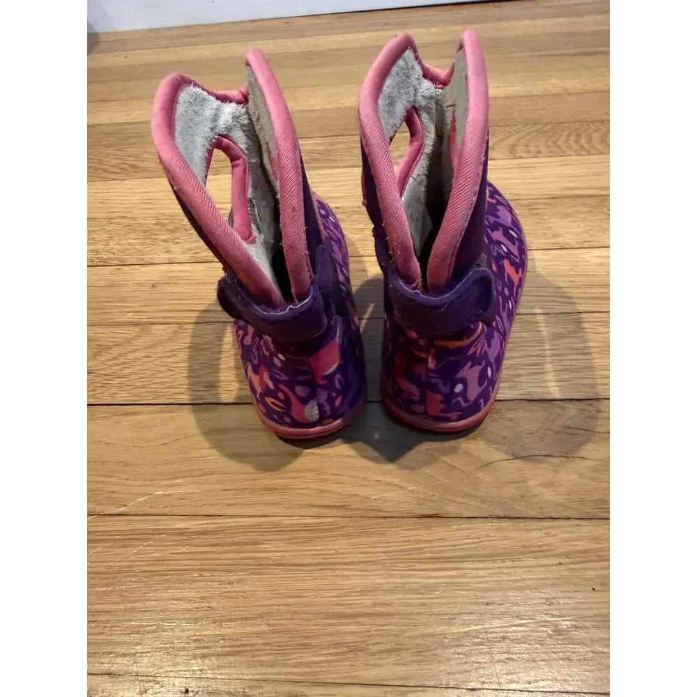 Bogs Infant 8 Waterproof Insulated Winter Boots Purple Pink Animal Print EU 24